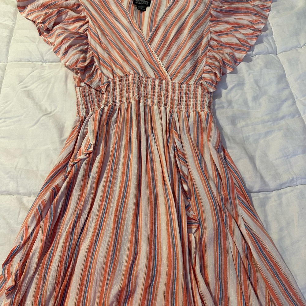 Ruffle spring dress never worn
